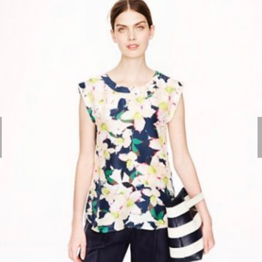 J crew sleevless floral top in cove size 2